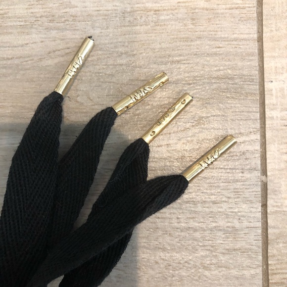 Michael Kors - black lace up wedges - size 8 - Picture 8 of 8